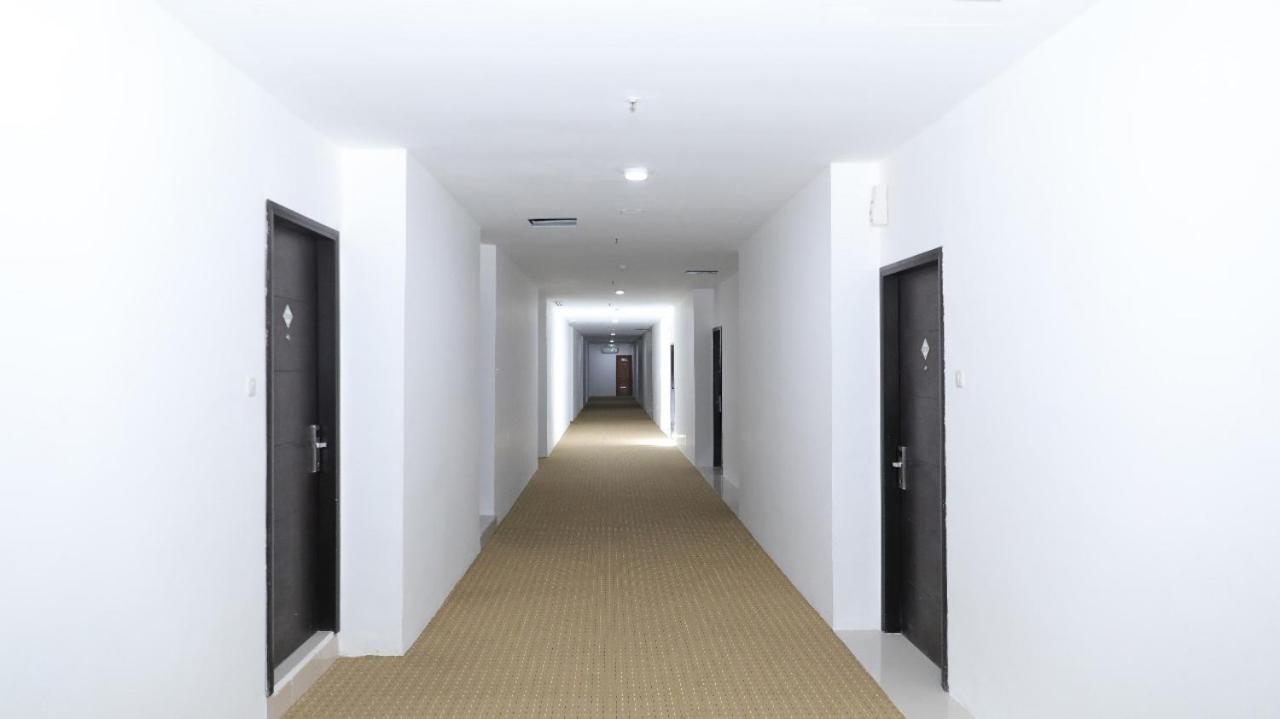 Heavenly Land Family Hotel Palembang Eksteriør billede