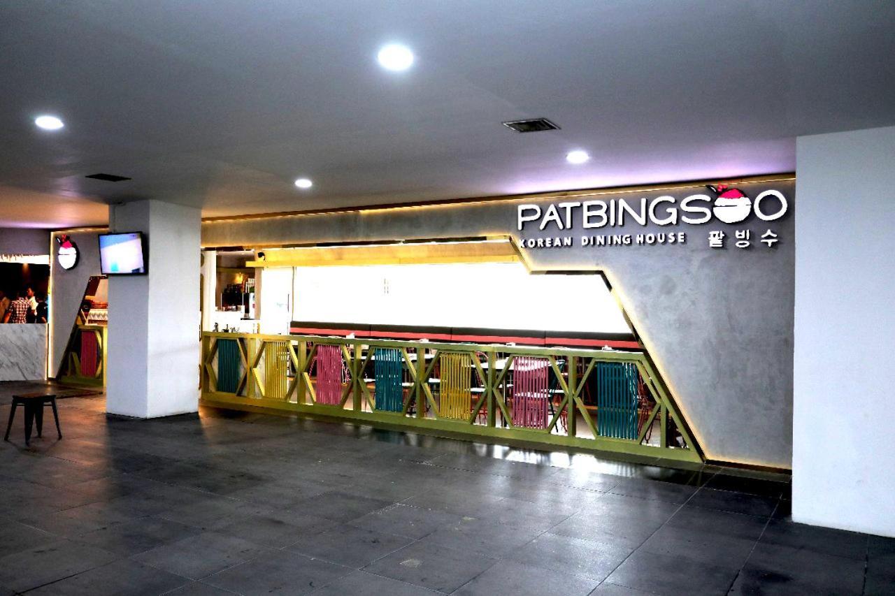 Heavenly Land Family Hotel Palembang Eksteriør billede