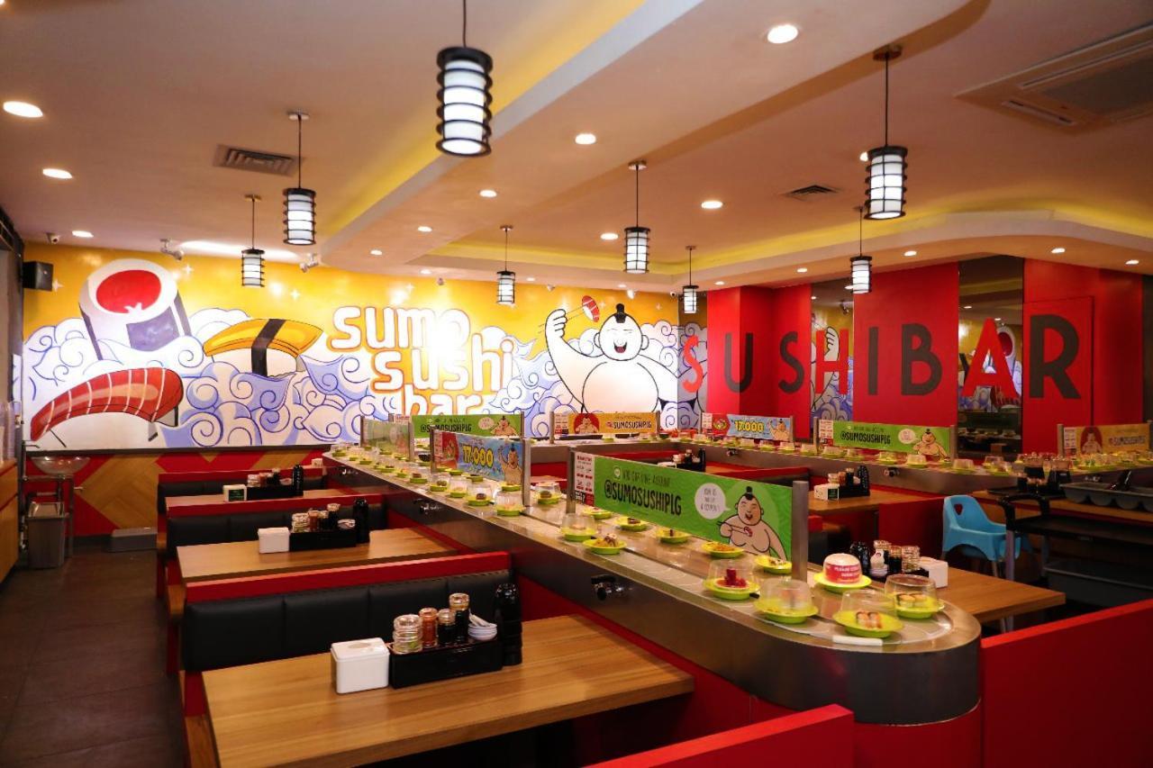 Heavenly Land Family Hotel Palembang Eksteriør billede