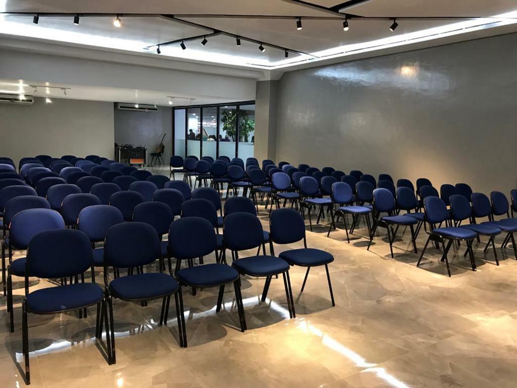 Heavenly Land Family Hotel Palembang Eksteriør billede
